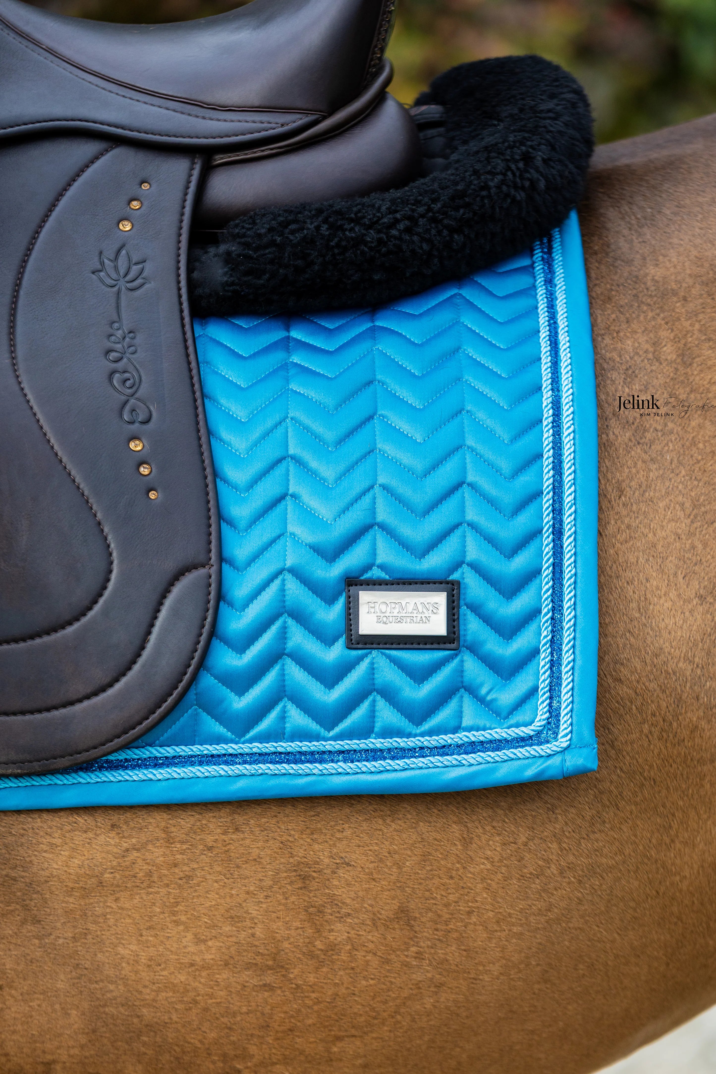 Hopmans Equestrian - Zadeldekje Aqua