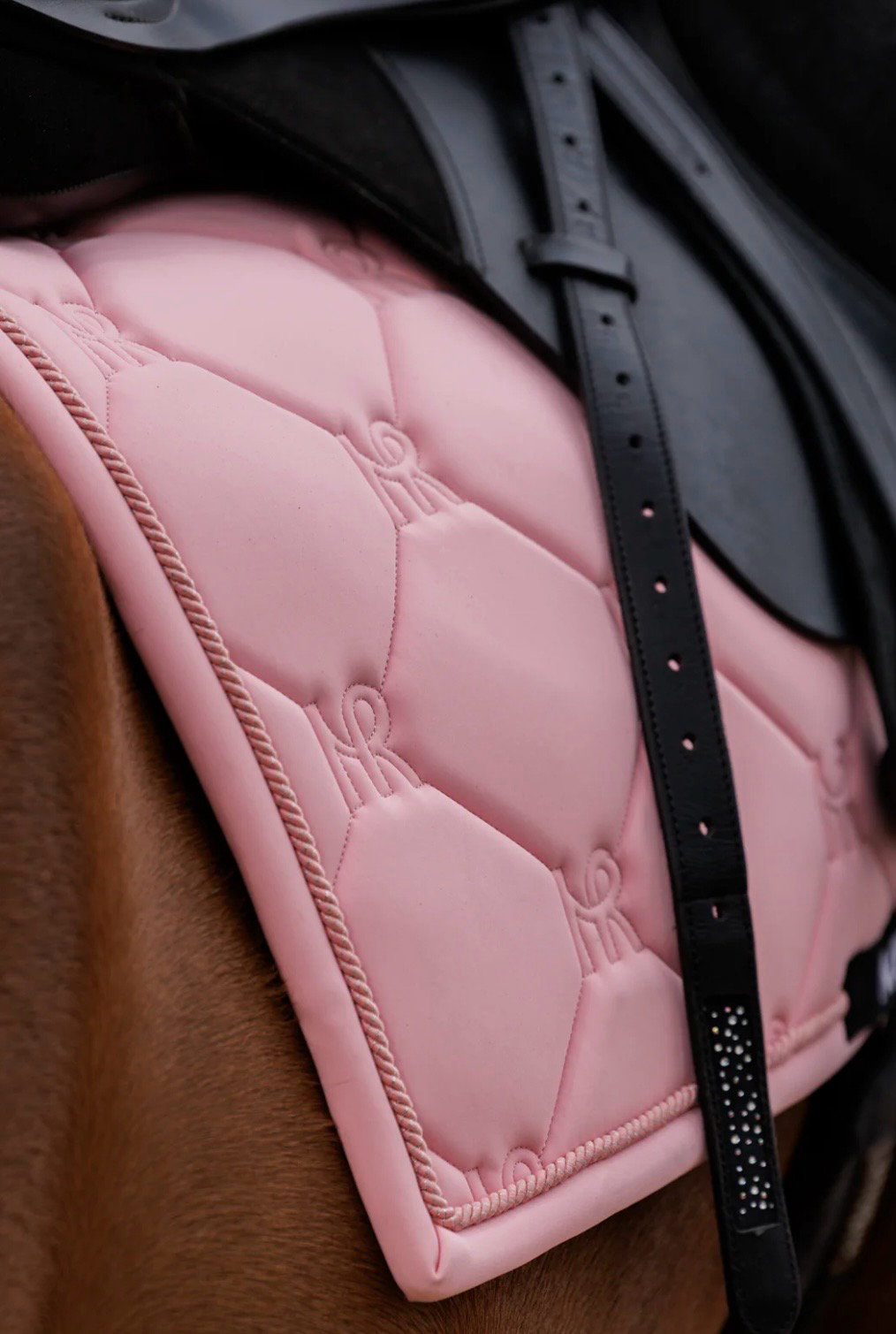 Mrs Ros Dressage Saddle Pad – Pink