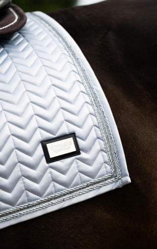 Hopmans Equestrian - Zadeldekje Zilver