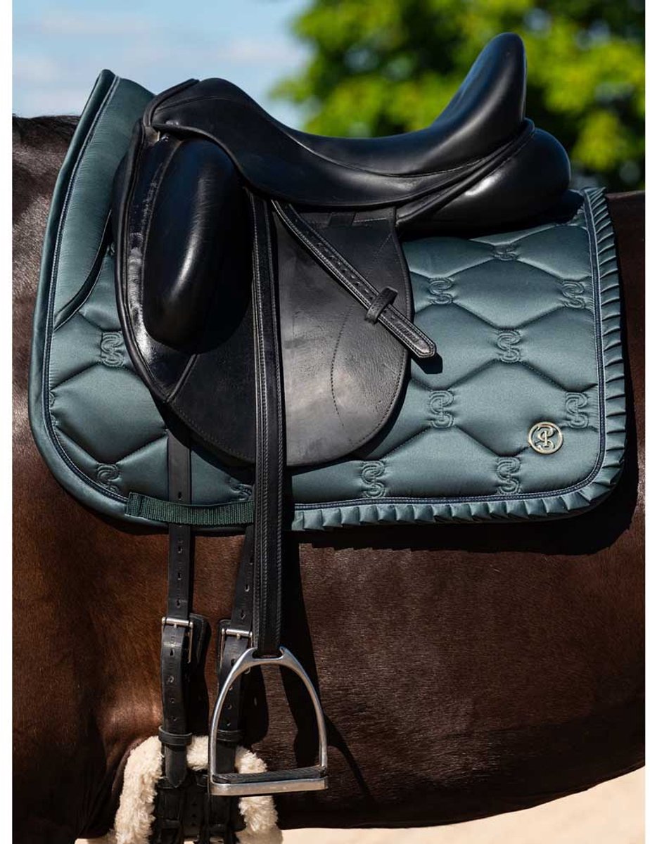 PS of Sweden - Dressuur Zadeldekje Ruffle Midnight Green