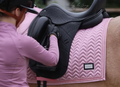Hopmans Equestrian - Dekje Roze Dressuur Full